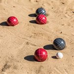 TRIUMPH 100mm Outdoor Resin Bocce Red / Blue 2 Teams Set of 8 Balls 